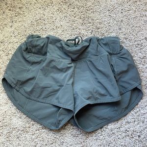 Lululemon Speed up short 2.5